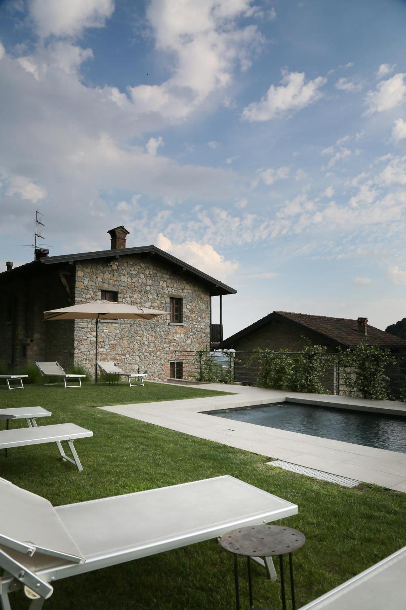Cascina Belvedi Guest House Clanezzo Exterior photo
